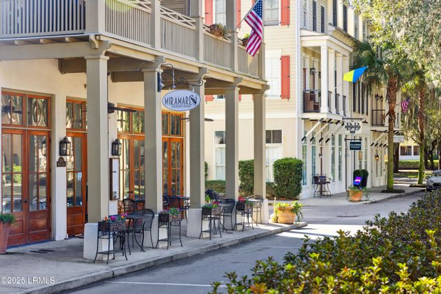 7 N Loudon, Beaufort, SC 29906