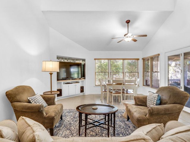 9815 U.S. 98 217, Miramar Beach, FL 32550