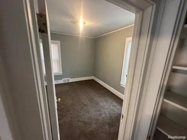 15512 Log Cabin Street, Detroit, MI 48238