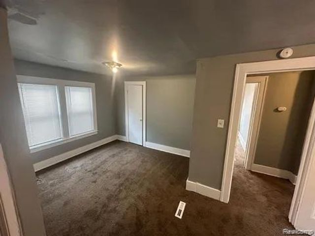 15512 Log Cabin Street, Detroit, MI 48238