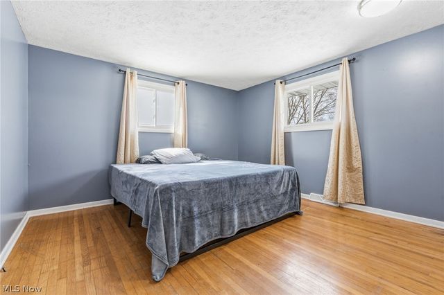 2465 Meadowside Street NW, Massillon, OH 44647