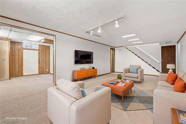 2465 Meadowside Street NW, Massillon, OH 44647