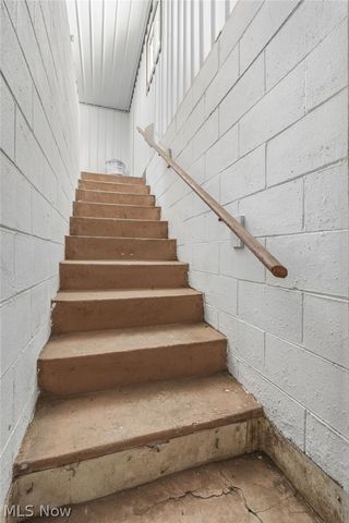 2465 Meadowside Street NW, Massillon, OH 44647