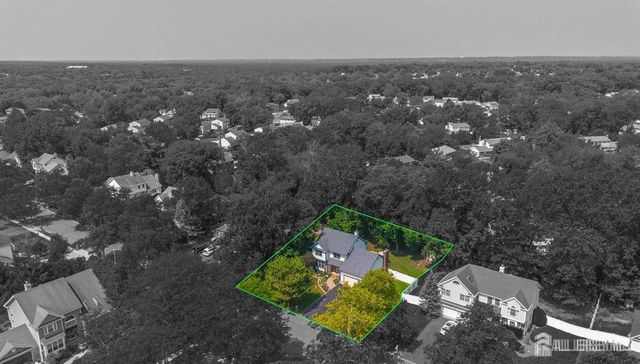 27 Oakland Road, Old Bridge, NJ 08857