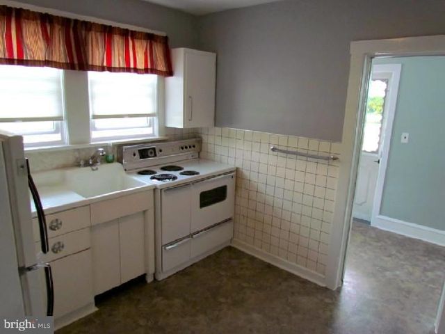 1755 GLASSBORO, Sewell, NJ 08080