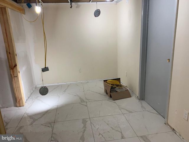 2629 BOOSER AVE, Harrisburg, PA 17103