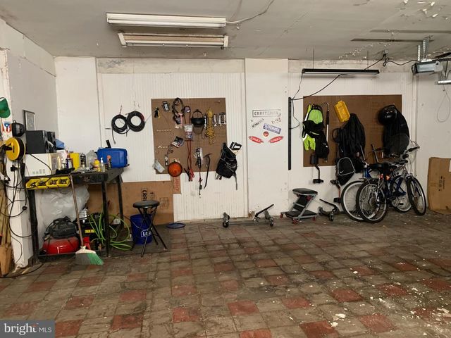 2629 BOOSER AVE, Harrisburg, PA 17103