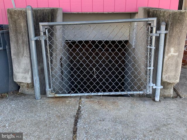 2629 BOOSER AVE, Harrisburg, PA 17103