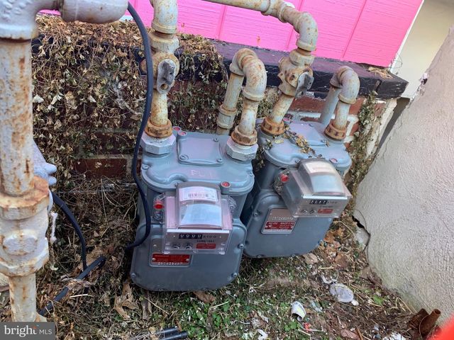 2629 BOOSER AVE, Harrisburg, PA 17103