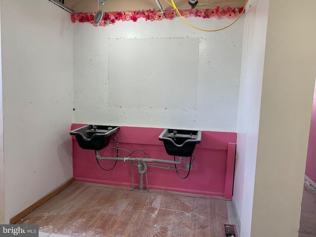 2629 BOOSER AVE, Harrisburg, PA 17103