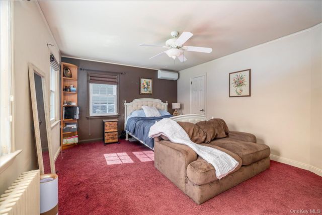 107 Acorn Way, Malverne, NY 11565