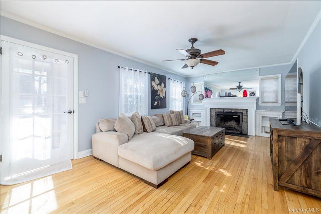 107 Acorn Way, Malverne, NY 11565