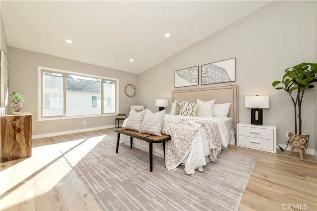 7 sunup, Irvine, CA 92603