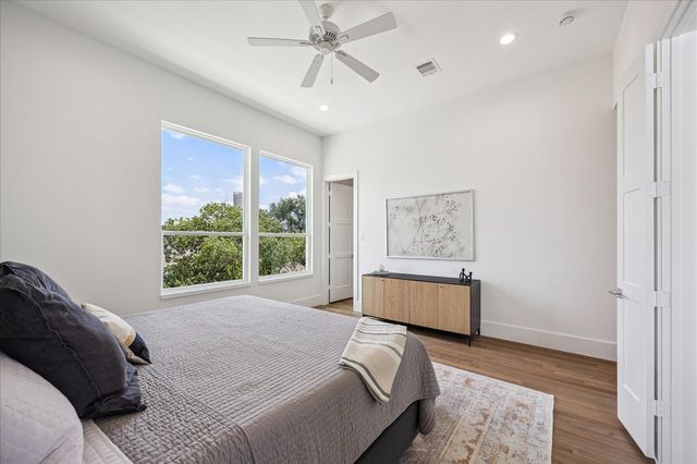 308 Fowler Street, Houston, TX 77007
