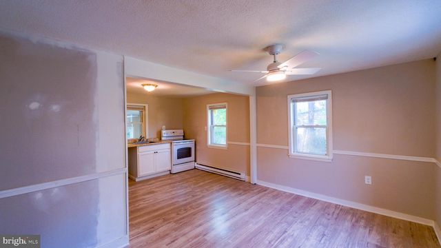 117 WALNUT ST, Martinsburg, WV 25401