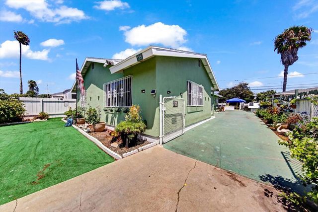 135 Woodlawn Avenue, Chula Vista, CA 91910