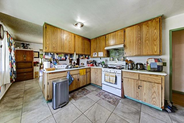 135 Woodlawn Avenue, Chula Vista, CA 91910