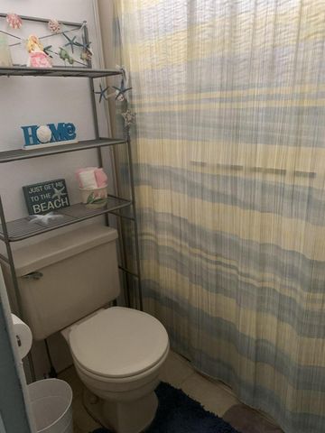 125 E Caribbean, Port St. Lucie, FL 34952