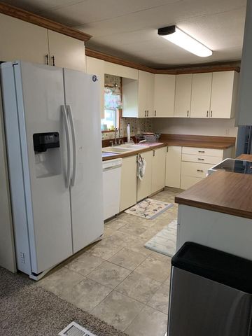 125 E Caribbean, Port St. Lucie, FL 34952