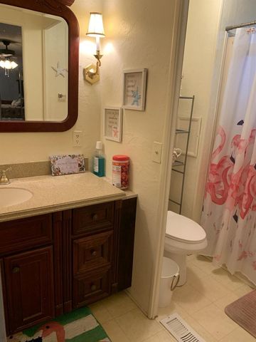 125 E Caribbean, Port St. Lucie, FL 34952