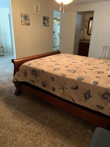 125 E Caribbean, Port St. Lucie, FL 34952