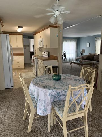 125 E Caribbean, Port St. Lucie, FL 34952