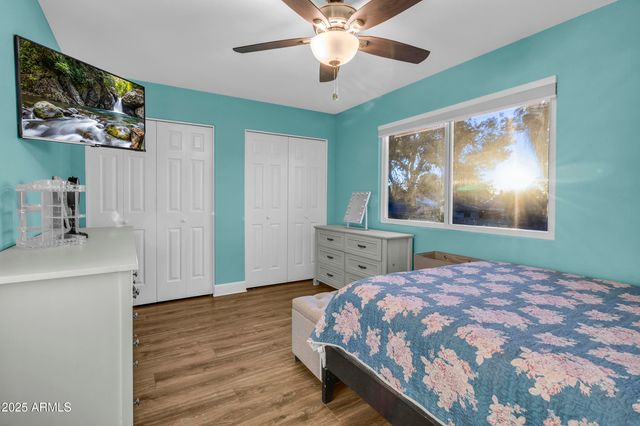 909 W OBISPO Avenue, Mesa, AZ 85210