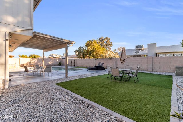 909 W OBISPO Avenue, Mesa, AZ 85210