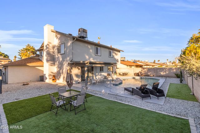 909 W OBISPO Avenue, Mesa, AZ 85210