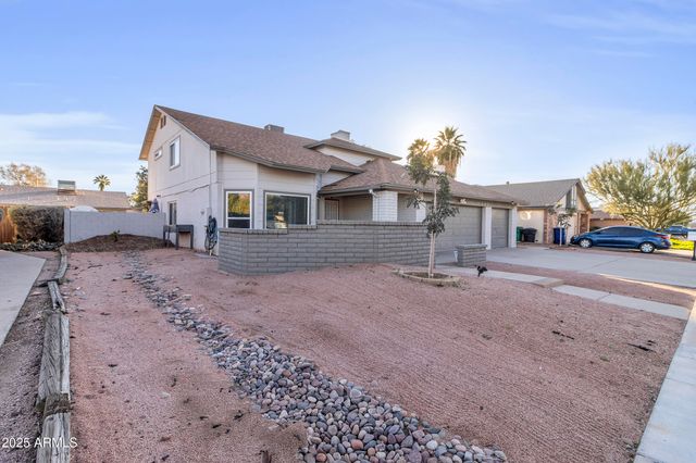 909 W OBISPO Avenue, Mesa, AZ 85210