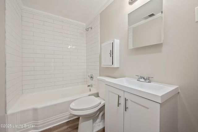 4214 Hazelwood Ave, Louisville, KY 40215