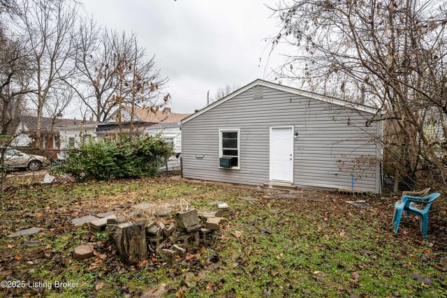 4214 Hazelwood Ave, Louisville, KY 40215
