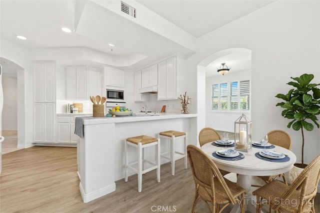 5142 Warner 112, Huntington Beach, CA 92649