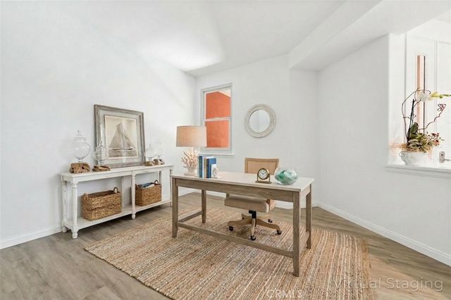 5142 Warner 112, Huntington Beach, CA 92649