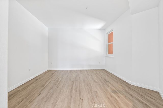 5142 Warner 112, Huntington Beach, CA 92649