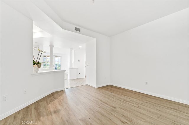 5142 Warner 112, Huntington Beach, CA 92649