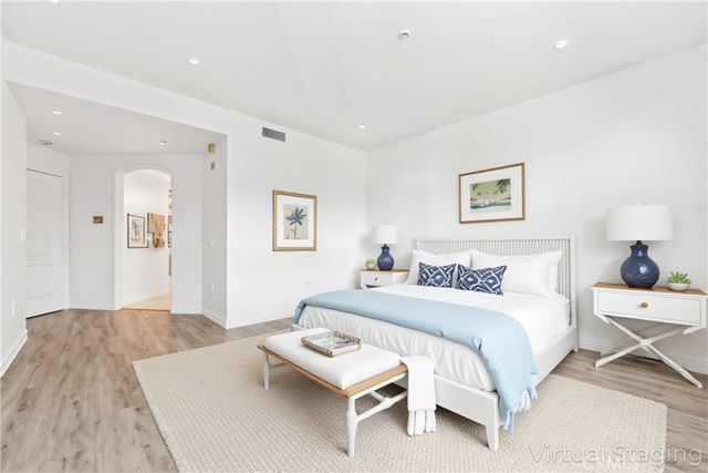 5142 Warner 112, Huntington Beach, CA 92649