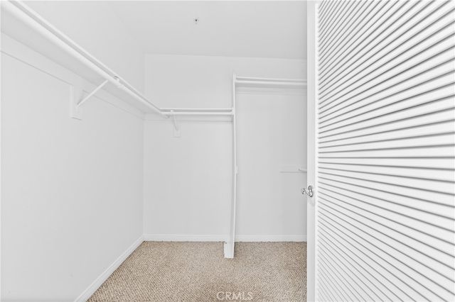 5142 Warner 112, Huntington Beach, CA 92649