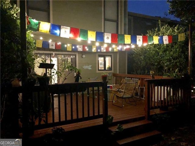 1148 Riverbend Club Drive SE, Atlanta, GA 30339