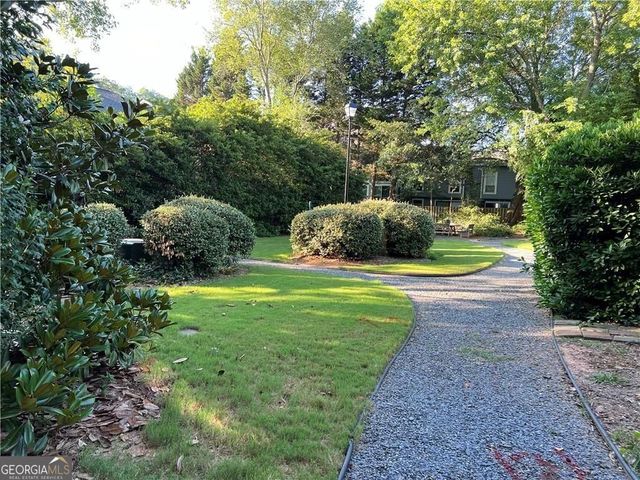 1148 Riverbend Club Drive SE, Atlanta, GA 30339