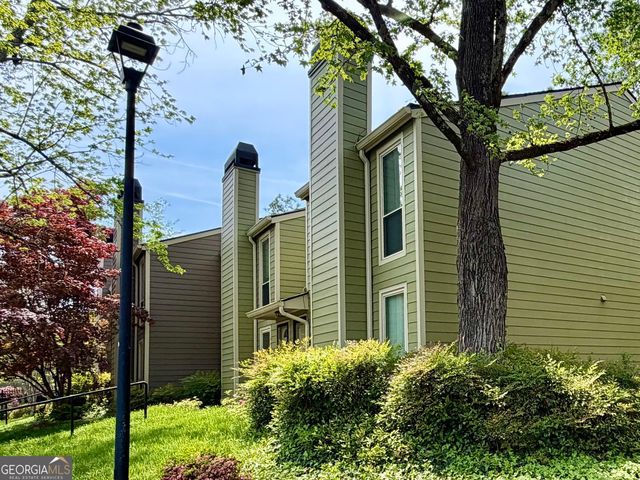 1148 Riverbend Club Drive SE, Atlanta, GA 30339