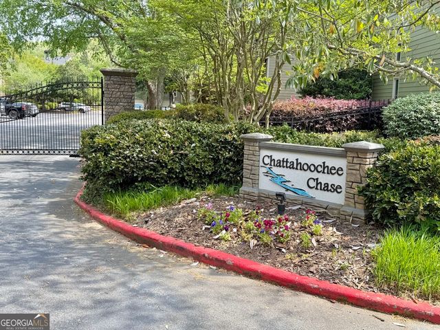 1148 Riverbend Club Drive SE, Atlanta, GA 30339