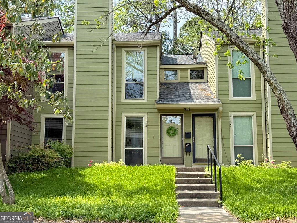 1148 Riverbend Club Drive SE, Atlanta, GA 30339