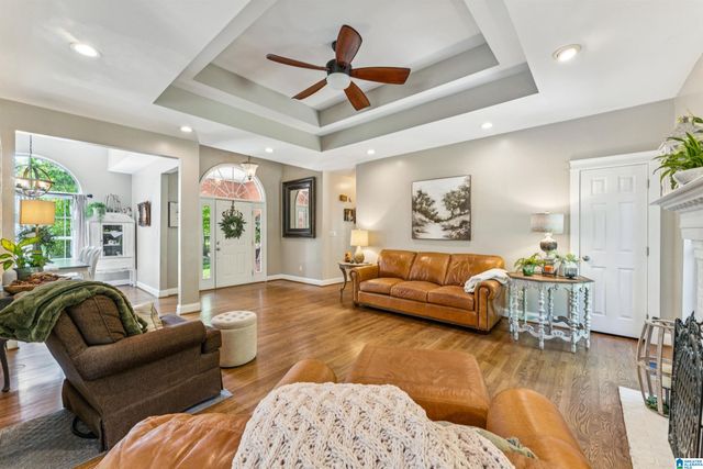 706 OAK VALLEY ROAD, Springville, AL 35146