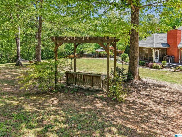 706 OAK VALLEY ROAD, Springville, AL 35146