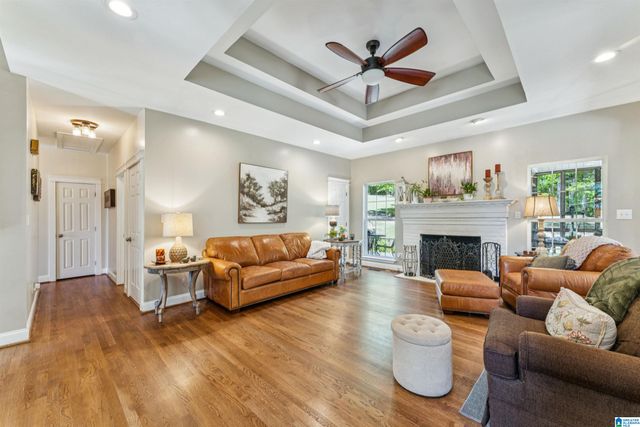 706 OAK VALLEY ROAD, Springville, AL 35146