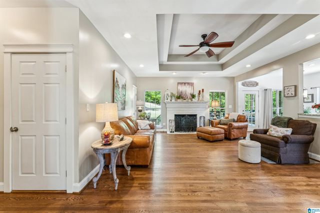 706 OAK VALLEY ROAD, Springville, AL 35146