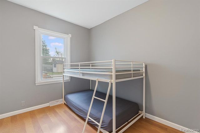 27861 Bohnhoff Street, Roseville, MI 48066