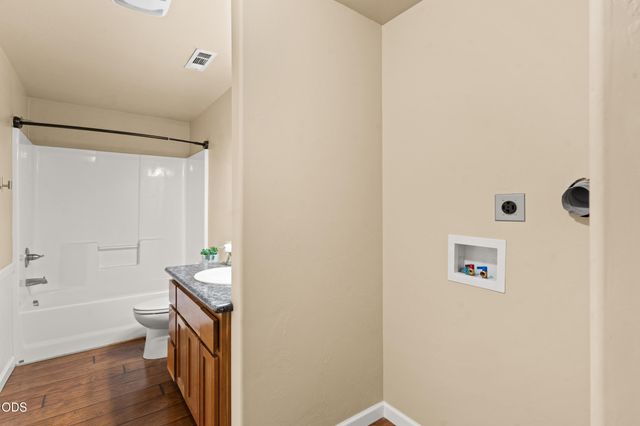 1118 Peachwood Court, Medford, OR 97501
