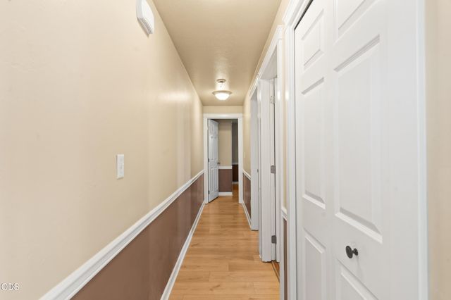 1118 Peachwood Court, Medford, OR 97501